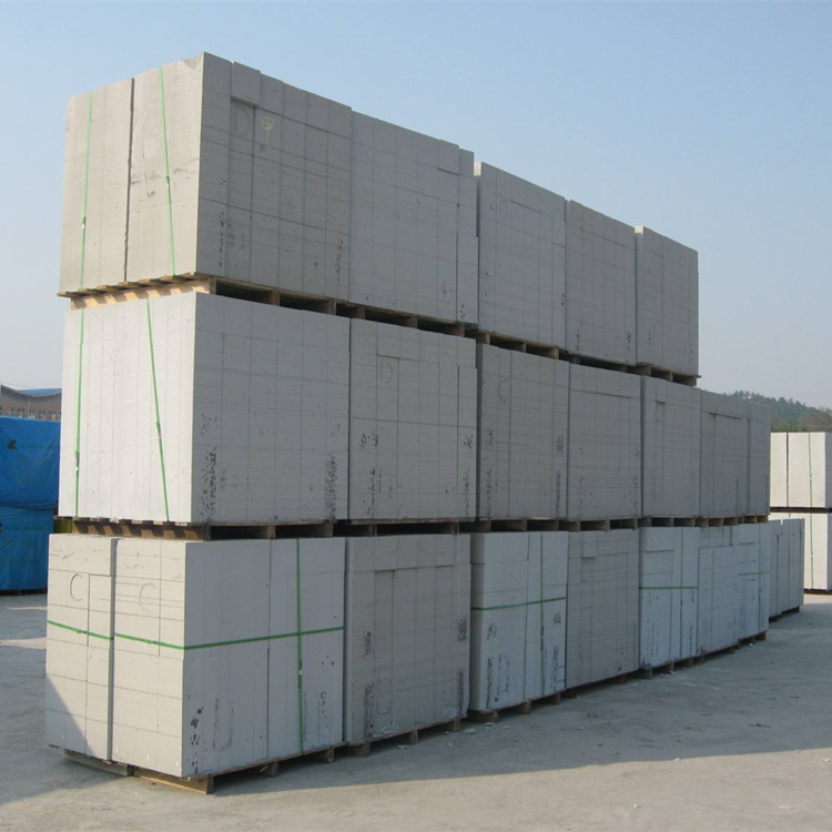 万荣宁波台州金华厂家：加气砼砌块墙与粘土砖墙造价比照分析